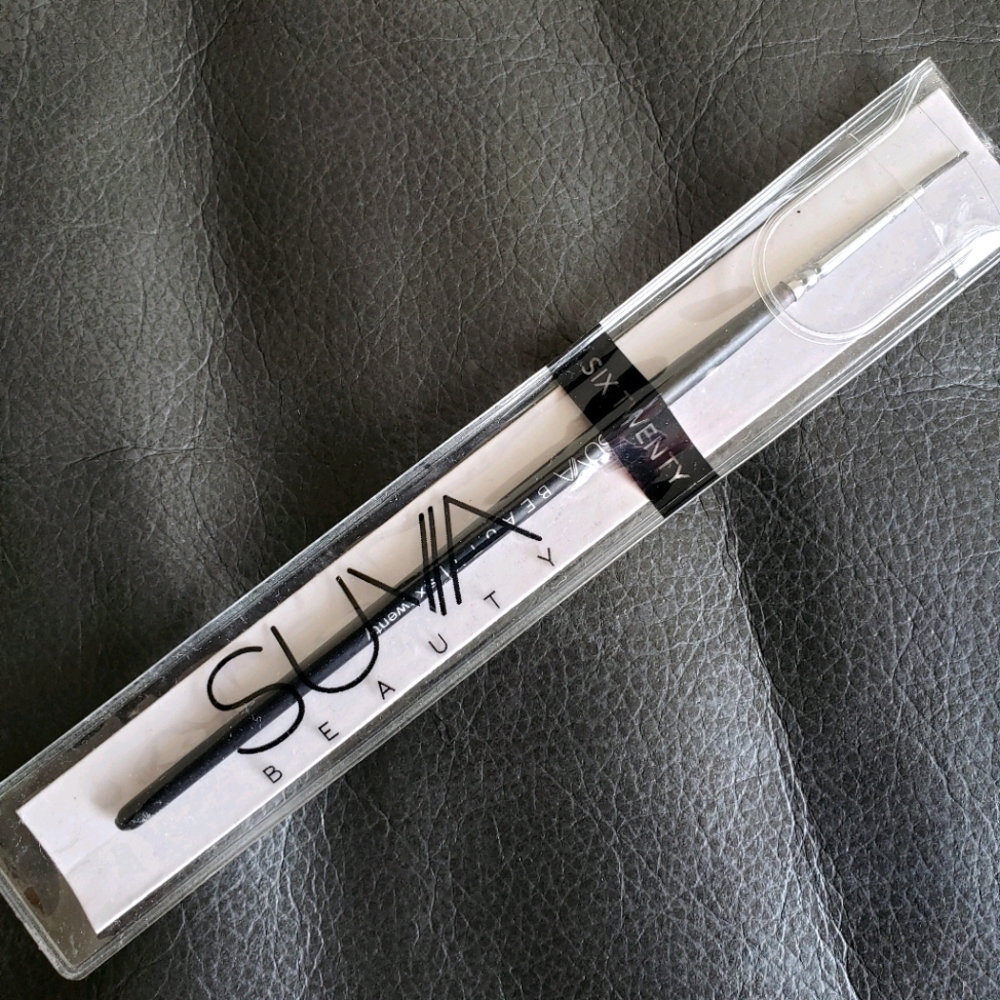 Suva Beauty Brush Liner Six Twenty